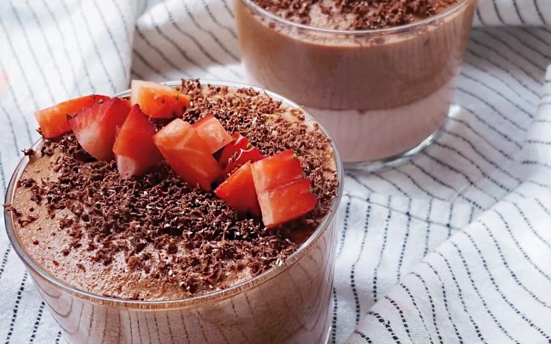 Mousse de xocolata i maduixes